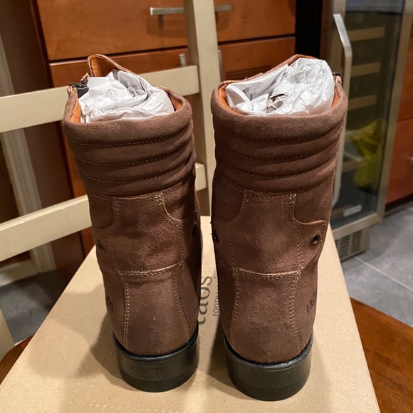 Taos Footwear Made in Portugal Renegade Boots - Picture 6 of 8